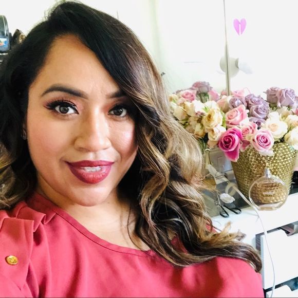 Hello I’m Arianna but my friends call me A… - Picture 11 of 16